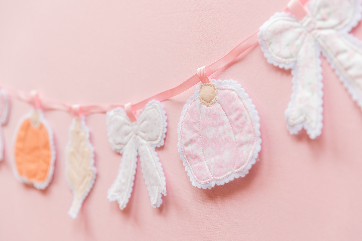 Pretty Pumpkin Patch Banner – Handmade Fabric Pumpkin & Bow Fall Garland